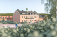 Almandines första byggnad i Bollmorabaken